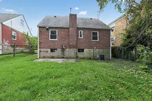 8243 Daly Rd, Cincinnati, OH 45231 - Photo 6