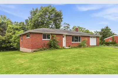 439 Hilltop Drive, Union Township, OH 45244 - Photo 2