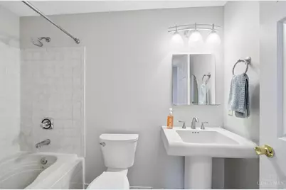 427 Hopkins Street #8, Cincinnati, OH 45203 - Photo 30