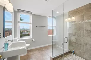 427 Hopkins St, Cincinnati, OH 45203 - Photo 24