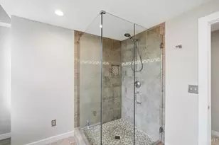 427 Hopkins St, Cincinnati, OH 45203 - Photo 26