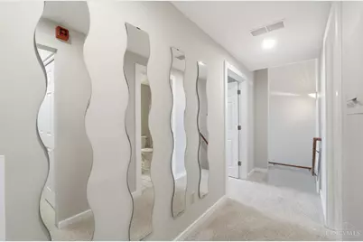427 Hopkins Street #8, Cincinnati, OH 45203 - Photo 20