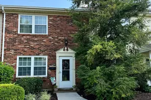 3400 Amberway Ct, Colerain Township, OH 45251 - Photo 2