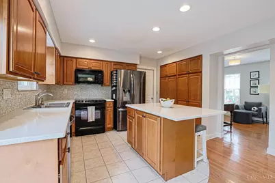 9011 Revere Run, West Chester, OH 45069 - Photo 12