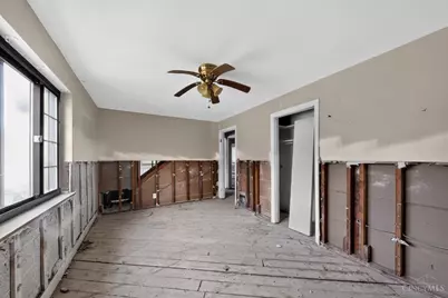 5227 Highview Drive, Cincinnati, OH 45238 - Photo 18