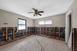 5227 Highview Dr, Cincinnati, OH 45238 - Photo 14