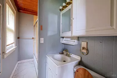 6634 Fairpark Avenue, Cincinnati, OH 45216 - Photo 18