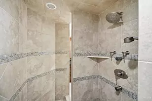 8100 Chinquapin Ln, Indian Hill, OH 45243 - Photo 40