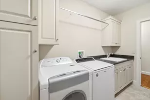 8100 Chinquapin Ln, Indian Hill, OH 45243 - Photo 28