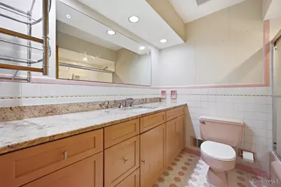 9396 Ranchill Drive, Springfield Township, OH 45231 - Photo 16