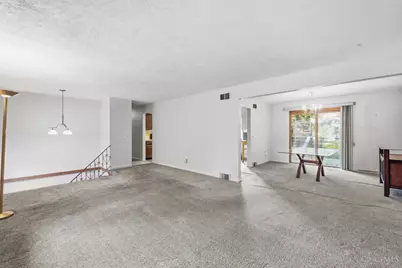 9396 Ranchill Drive, Springfield Township, OH 45231 - Photo 6