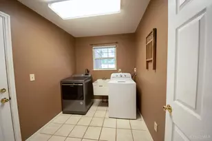 630 Sonny Ln, Union Township, OH 45244 - Photo 20