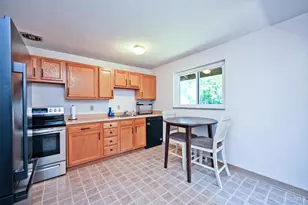 9232 Coogan Dr, Colerain Township, OH 45231 - Photo 8