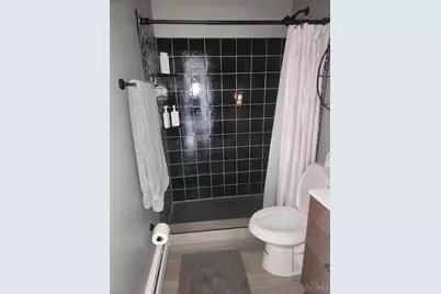 399 Oregon Street, Cincinnati, OH 45202 - Photo 22