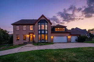 11725 Darbyshire Ct, Symmes Township, OH 45140 - Photo 1