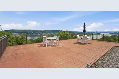 415 Bond Place #4C, Cincinnati, OH 45206 - Photo 68