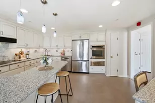 415 Bond Pl, Cincinnati, OH 45206 - Photo 16