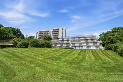 415 Bond Place #4C, Cincinnati, OH 45206 - Photo 76