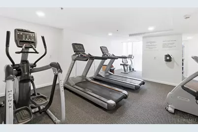 415 Bond Place #4C, Cincinnati, OH 45206 - Photo 62