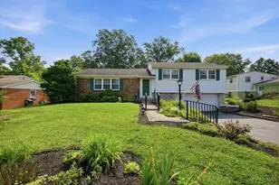 830 Sunderland Dr, Anderson Township, OH 45255 - Photo 2