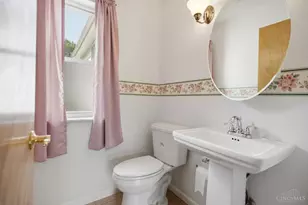 830 Sunderland Dr, Anderson Township, OH 45255 - Photo 22