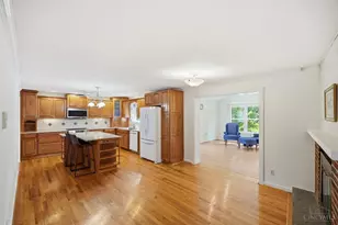 830 Sunderland Dr, Anderson Township, OH 45255 - Photo 10