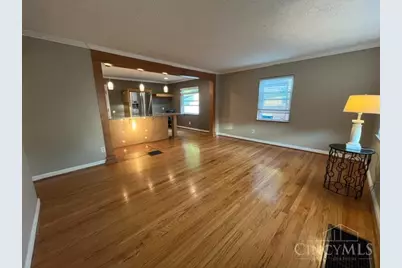 6825 Esther Lane, Madeira, OH 45243 - Photo 4