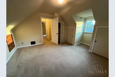 6825 Esther Lane, Madeira, OH 45243 - Photo 16