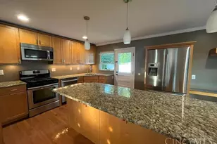 6825 Esther Ln, Madeira, OH 45243 - Photo 6