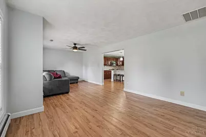 5748 Cochran Road, Hamilton Township, OH 45152 - Photo 8