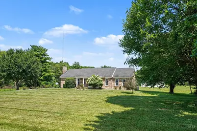 5748 Cochran Road, Hamilton Township, OH 45152 - Photo 2
