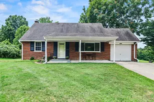 6245 Blackburn Dr, Miami Township, OH 45140 - Photo 2