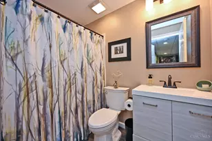 8988 Bluejay View Dr, Whitewater Township, OH 45002 - Photo 36
