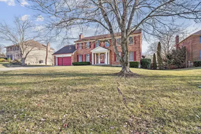 7489 Fitzroy Court, West Chester, OH 45241 - Photo 2