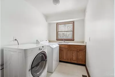 7489 Fitzroy Court, West Chester, OH 45241 - Photo 30
