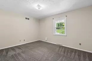 6215 Greenbud Dr, Wayne Township, OH 45122 - Photo 36