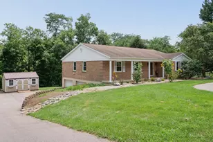 6215 Greenbud Dr, Wayne Township, OH 45122 - Photo 4