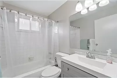 4101 Turf Lane, Green Township, OH 45211 - Photo 28