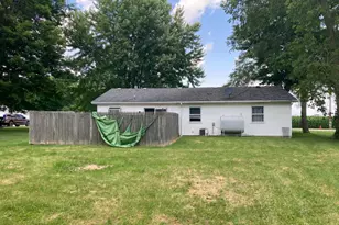 217 Monfort St, College Corner, OH 45003 - Photo 8