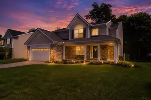 8712 Woolstone Ct, Hamilton Township, OH 45039 - Photo 2
