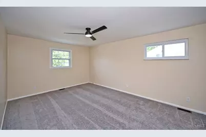 9133 Fontainebleau Terrace, Springfield Township, OH 45231 - Photo 24