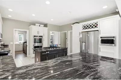 7580 Legendary Lane, West Chester, OH 45069 - Photo 14