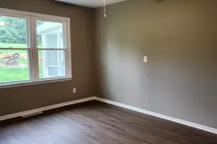 6740 Fenner Rd, Liberty Twp, OH 45133 - Photo 6