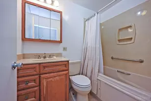 1582 Turquoise Dr, Anderson Township, OH 45255 - Photo 20