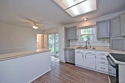 1582 Turquoise Drive, Anderson Township, OH 45255 - Photo 12