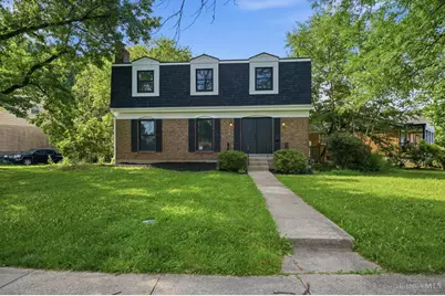 3209 Autumn Lane, Green Township, OH 45239 - Photo 2