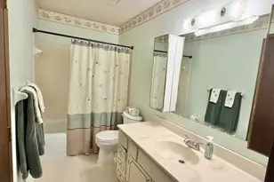 5174 Clearlake Dr, Green Township, OH 45247 - Photo 12
