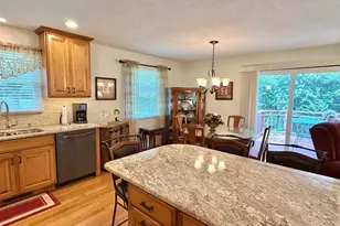 5174 Clearlake Dr, Green Township, OH 45247 - Photo 8