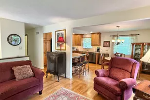 5174 Clearlake Dr, Green Township, OH 45247 - Photo 4