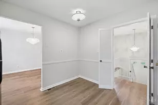553 Bessinger Dr, Forest Park, OH 45240 - Photo 18